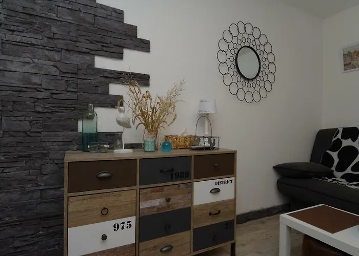 Le Phare * أونفلور